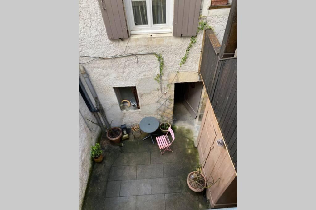 Le Puits Du Bourg Apartment Nevers Luaran gambar