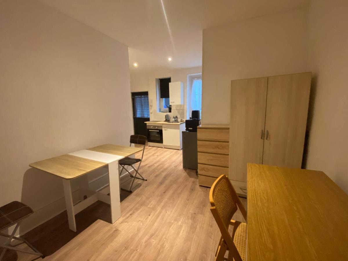 Le Puits Du Bourg Apartment Nevers Luaran gambar